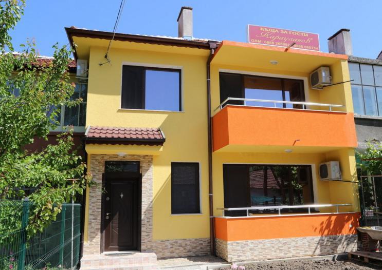 Guest House Karaulanov Elhovo  외부 사진