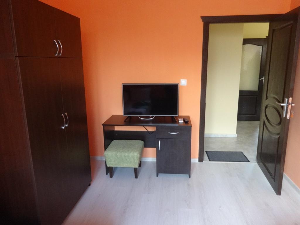 Guest House Karaulanov Elhovo  외부 사진